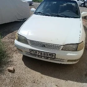 Toyota Corona 1995
