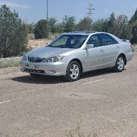 Toyota Camry 2004