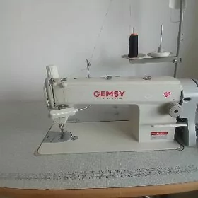 GemsyTikin maşyn