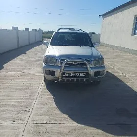 Nissan Pathfinder 1998