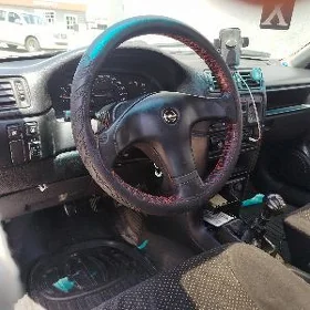 Opel Vectra 1993