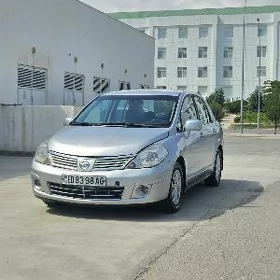 Nissan Versa 2010