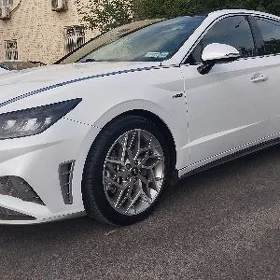 Hyundai Sonata 2021