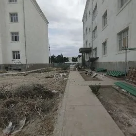 Anew 1etaj, Polelitka