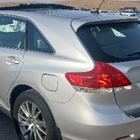 Toyota Venza 2011