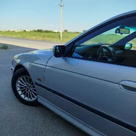 BMW 530 2002