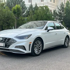 Hyundai Sonata 2021