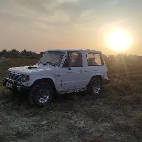 Mitsubishi L200 1990