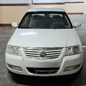 Nissan Sunny 2011