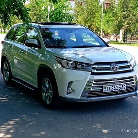 Toyota Highlander 2016