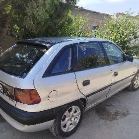 Opel Astra 1992