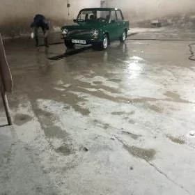 Lada 2104 1986