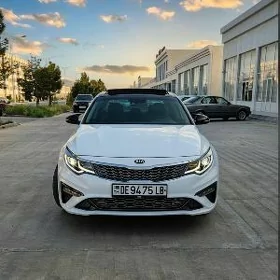 Kia Optima 2020