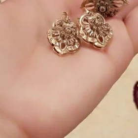 komplekt gyzyl