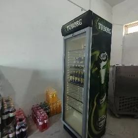 Tuborg Witrina Haladilnik