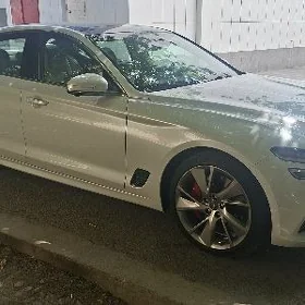 Genesis G70 2021