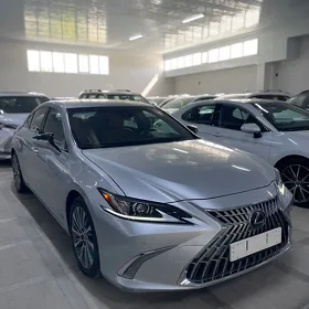 Lexus ES 350 2021