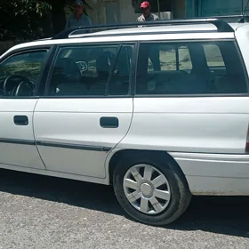 Opel Astra 1995