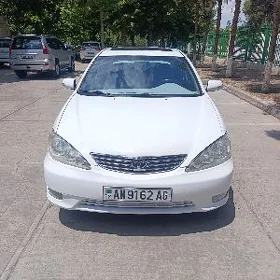 Toyota Camry 2005