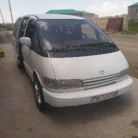 Toyota Previa 1992