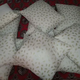 poduşki Tyaze