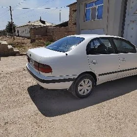 Toyota Corona 1995