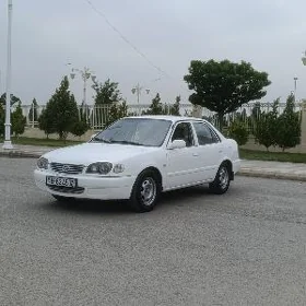 Toyota Corolla 2000