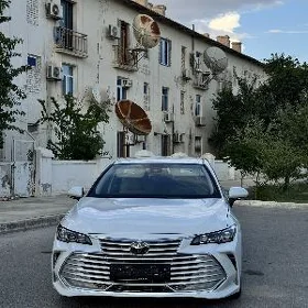 Toyota Avalon 2021