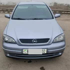 Opel Astra 2003