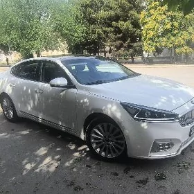 Kia Cadenza 2017