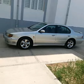 Nissan Cefiro 1996