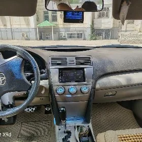 Toyota Camry 2011
