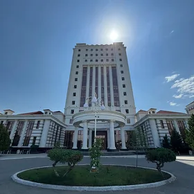 НЕФТЕГАЗ БАШНЯ