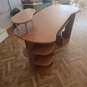 kompyuter stolписменный столь