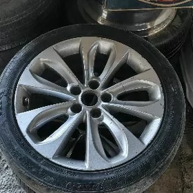 Hyundai diska
