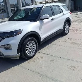 Ford Explorer 2021