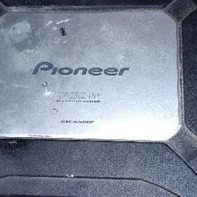 760 w usilitel pioneer series