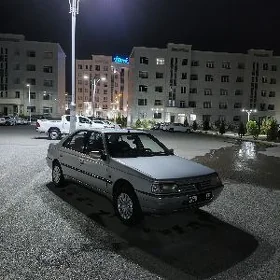 Peugeot 405 2005