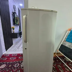 LG