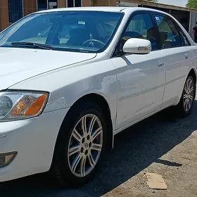Toyota Avalon 2001
