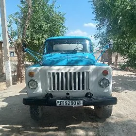 Gaz 53 1990