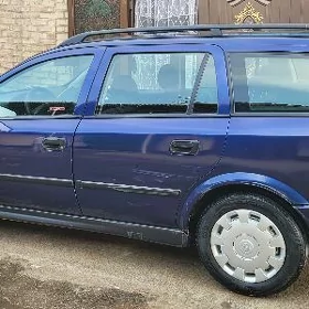 Opel Astra 2000