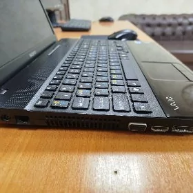 Sony Vaio i3