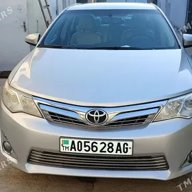 Toyota Camry 2014