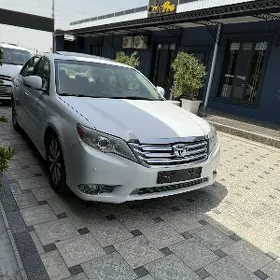 Toyota Avalon 2011