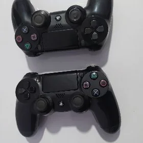 jostik  PS 4