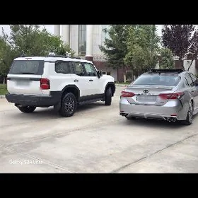 Toyota Camry 2021