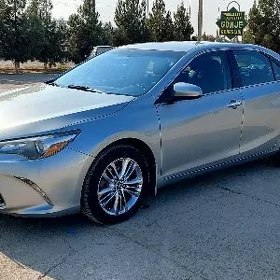 Toyota Camry 2016