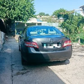 Toyota Camry 2010