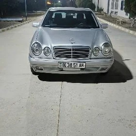 Mercedes-Benz E-Class 1999